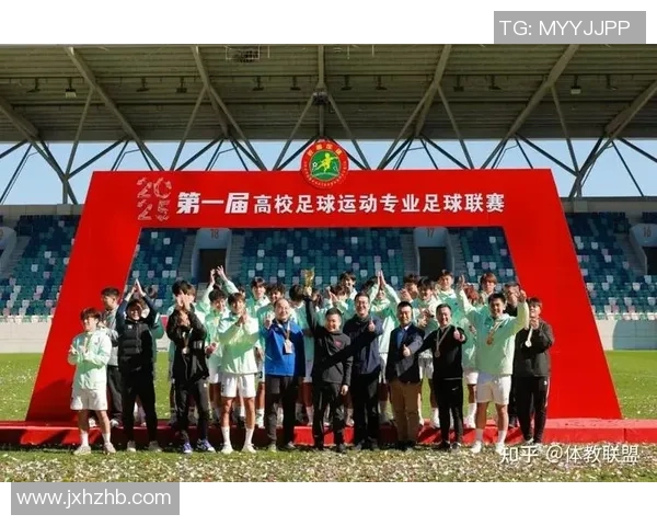 武汉足球队逆袭之路:从默默无闻到冠军赛的辉煌征程 武汉足球队逆袭之路:从默默无闻到冠军赛的辉煌征程