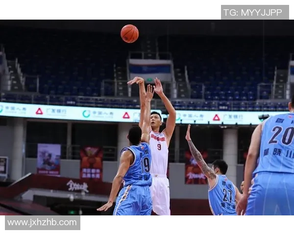 赛后分析：北京足球队与重庆足球队的比赛节奏与战术对比探讨